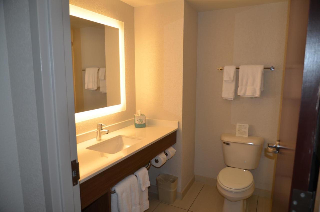 Holiday Inn Express Hotel & Suites Rochester By Ihg Extérieur photo
