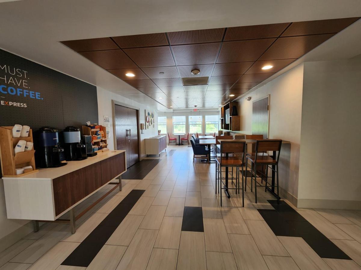 Holiday Inn Express Hotel & Suites Rochester By Ihg Extérieur photo