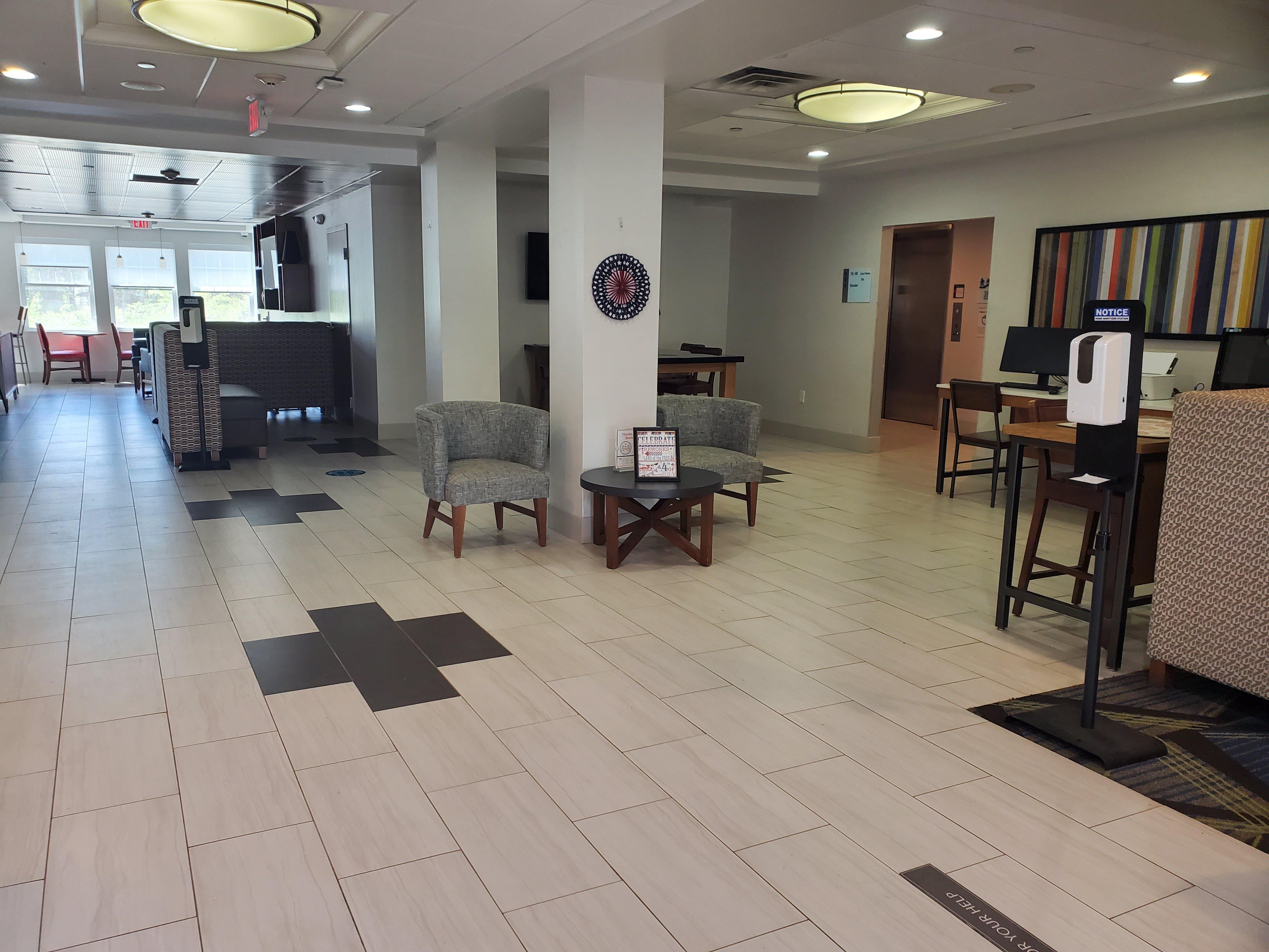 Holiday Inn Express Hotel & Suites Rochester By Ihg Extérieur photo