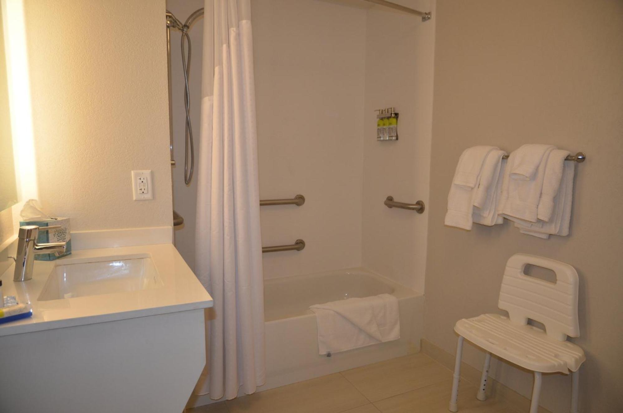 Holiday Inn Express Hotel & Suites Rochester By Ihg Extérieur photo